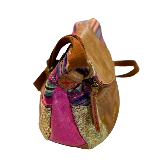 The Sak Deena Leather Boho Crossbody Fold Over Zip Bag - Picture 8 of 15